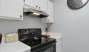 421 Pelahatchie Shore Dr, Brandon, MS 39047