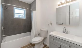 909 S HALL St, Allentown, PA 18102