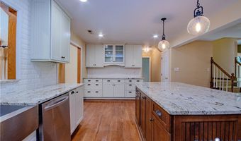 200 La Mae Cir, Aylett, VA 23009