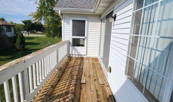 1727 W Hawkes St 8, Arlington Heights, IL 60004