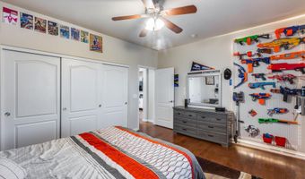 2728 W ADVENTURE Dr, Anthem, AZ 85086