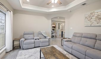 117 Crescent Rdg, Adkins, TX 78101