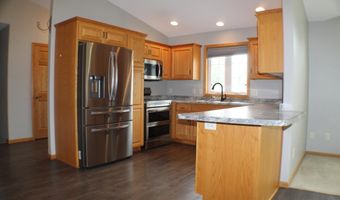 913 Anderson Way, Alexandria, MN 56308