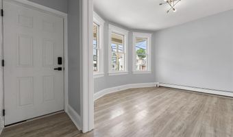 127 W 51ST St, Bayonne, NJ 07002