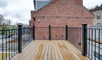 16 Chestnut St, Boston, MA 02129