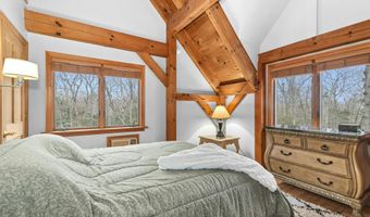 9- A Obtuse Rocks Rd, Brookfield, CT 06804