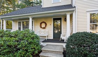 19 Lincoln Dr, Acton, MA 01720