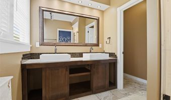 823 E AMELIA St, Orlando, FL 32803