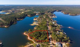 910 Luanne's Way, Alexander City, AL 35010