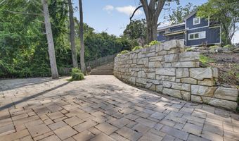 175 NE Stonewall Hts, Abingdon, VA 24210
