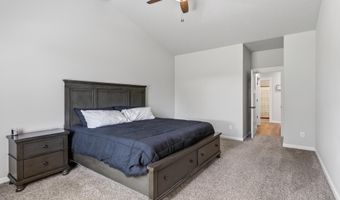 2988 NE Clearwater Dr, Albany, OR 97321
