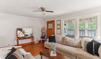 4518 Kingman Blvd, Des Moines, IA 50311
