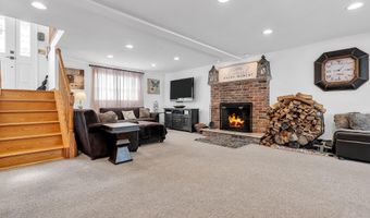 115 Hatteras Rd, Barnegat, NJ 08005