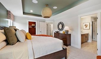 6167 N Trailwoods Dr, Ann Arbor, MI 48103