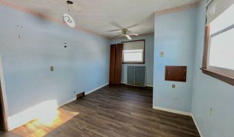 462 Knoxville Trl, Alpha, IL 61413