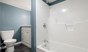 41 Gault Rd, Bedford, NH 03110