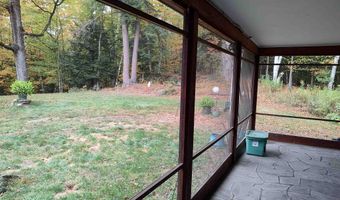 26 Woodland Dr, Barre, VT 05641