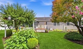 1432 Mizzen Ave, Beachwood, NJ 08722