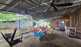 301 Old Plain Dealing Rd, Benton, LA 71006