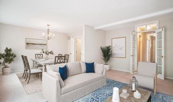 7492 COVENT WOOD Ct, Annandale, VA 22003