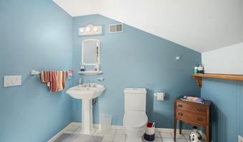 1071 32nd St, Allegan, MI 49010