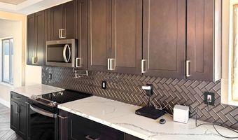 1712 E JOELLE Dr, Casa Grande, AZ 85122