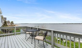 233 Terrace Ave, East Providence, RI 02915
