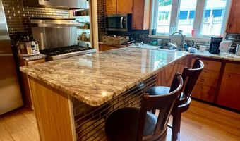 447 Maple Ave, Amsterdam, NY 12010