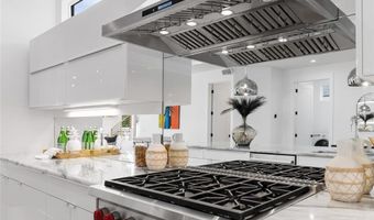 1609 Onslow Dr, Charlotte, NC 28205