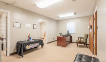 306 LAURENS St NW, Aiken, SC 29801