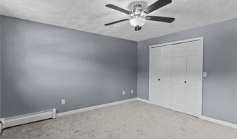 123 Stone Gate Dr, North Kingstown, RI 02852