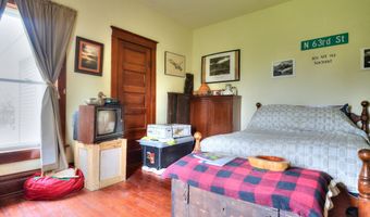 815 S 358th St, Avoca, NE 68307
