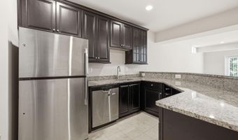7311 A HAYFIELD Rd, Alexandria, VA 22315
