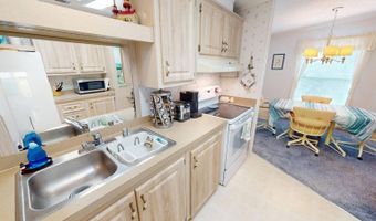 2818 S Dockside Dr 5, Avon Park, FL 33825
