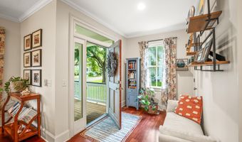 4 Waterbird Dr, Beaufort, SC 29907