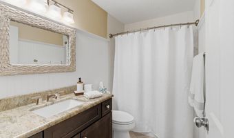 128 SEMINOLE Rd 11, Atlantic Beach, FL 32233