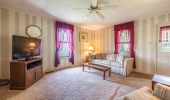 1696 Morton Ave, Albany, OH 45710