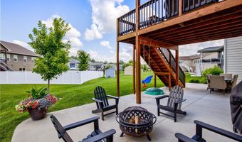 1020 Baileys Grove Dr, Adel, IA 50003