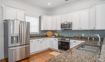 316 E 31 St, Savannah, GA 31401
