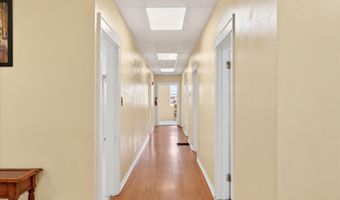 112 S Madison Ave, Aurora, MO 65605