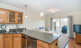12 Turnberry Rd 12, Bourne, MA 02532
