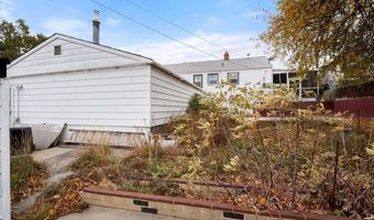 1906 E 21ST St, Cheyenne, WY 82001