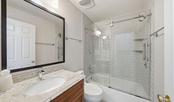 1922 N DANIEL St, Arlington, VA 22201