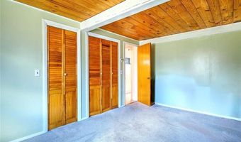 121 Jenckes Hill Rd, Lincoln, RI 02865