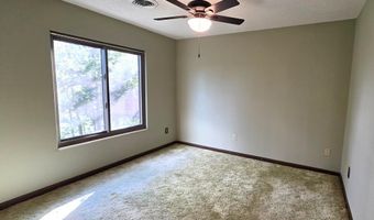 498 Delta Ln, Big Sandy, TN 38221