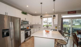 7542 Shorewood St, Allendale, MI 49401