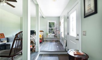 43 Parker Ave, Warren, RI 02885