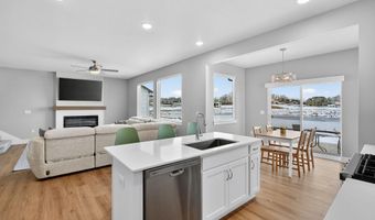 4803 Everest Ave, Ames, IA 50014