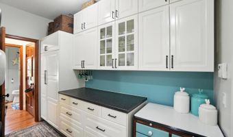 8608 Sunmont Dr, Anderson Twp., OH 45255