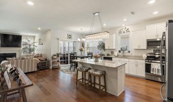 3 COLISEUM Dr, Mt. Holly, NJ 08060